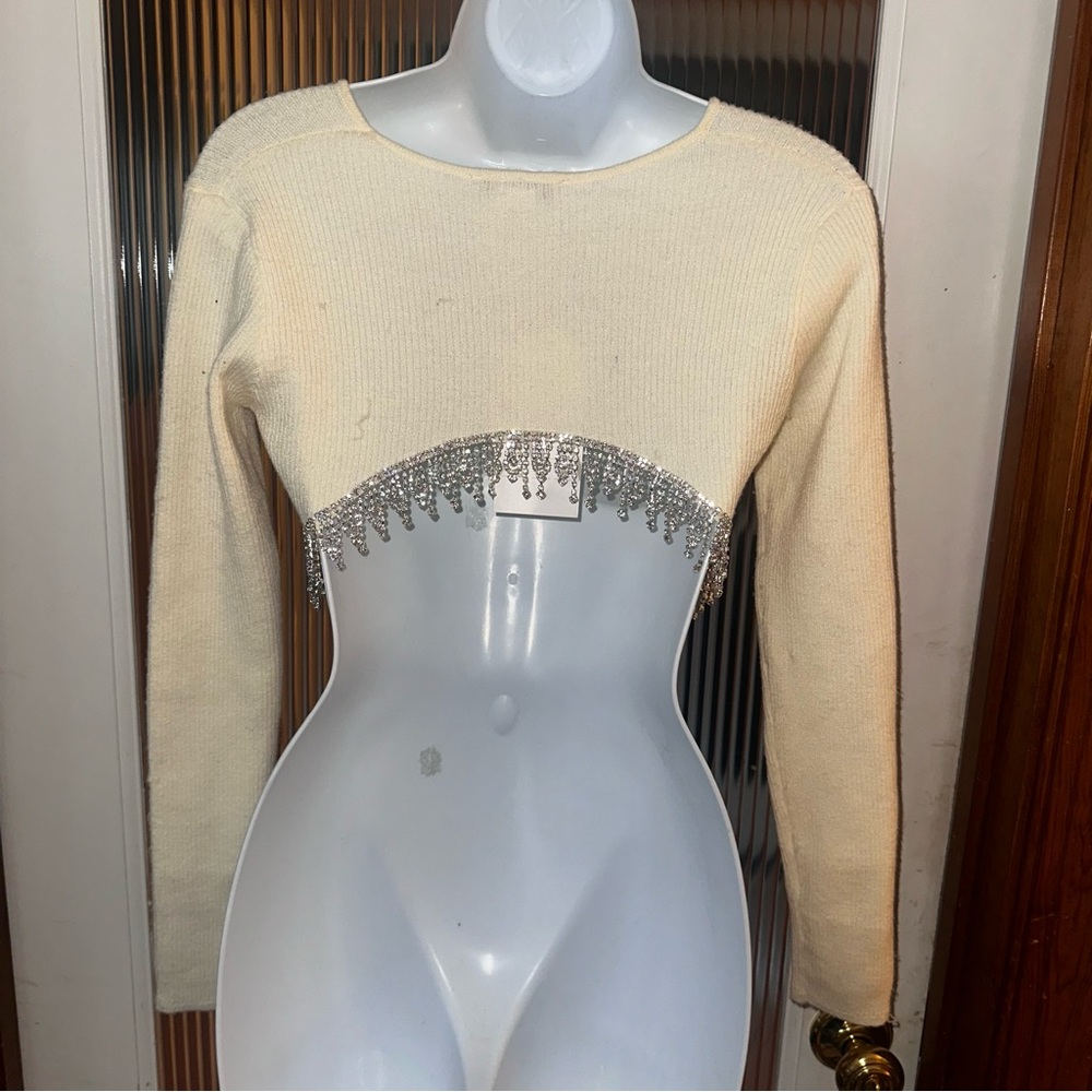 Cream crop top sweater by Zara-NWT!